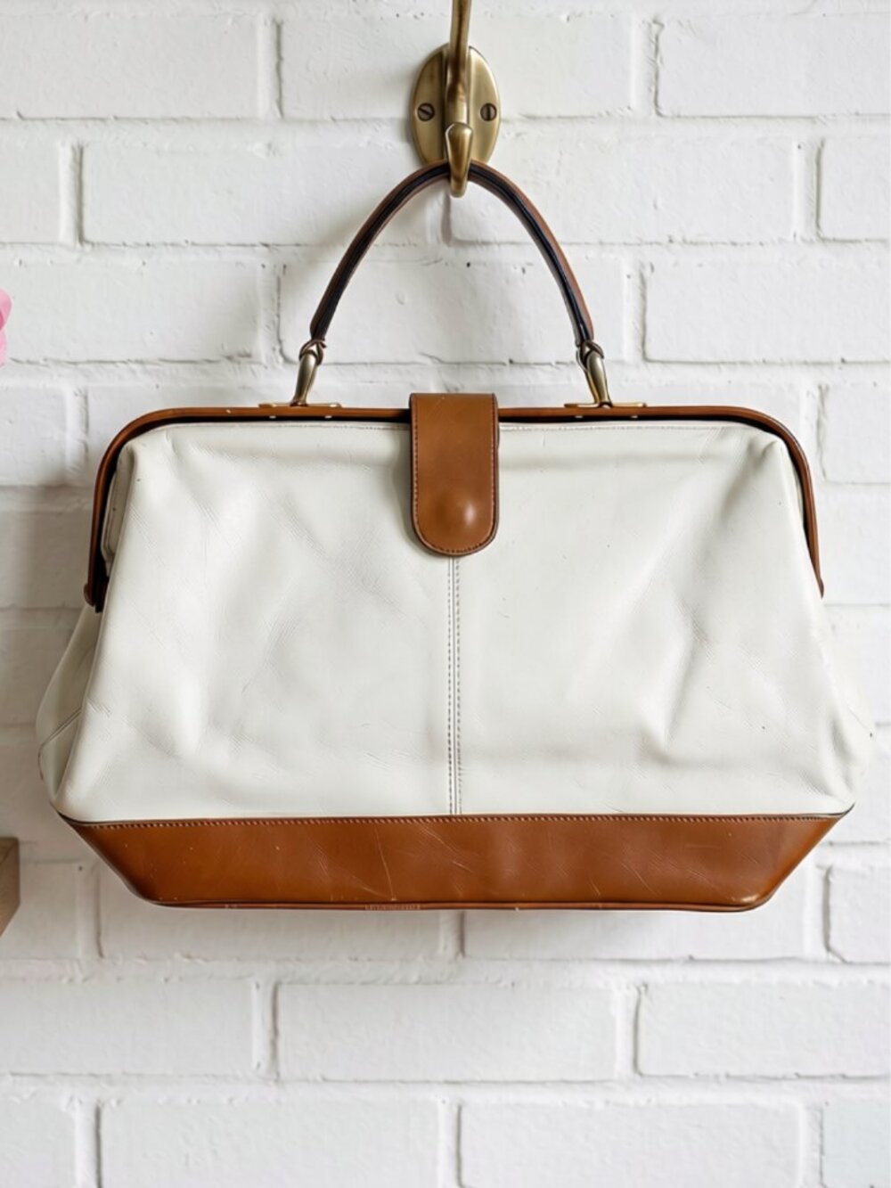 Ana Lami Hinged Frame Doctor Bag